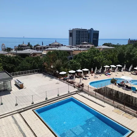 Europroperties Yalta Апартаменти *