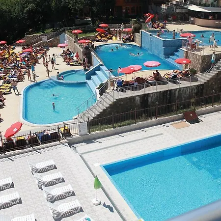 Europroperties Yalta * 金沙