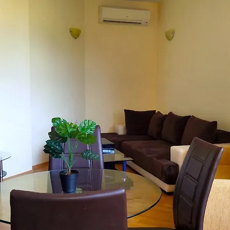 Апартаменти Europroperties Yalta *