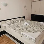 Appartamento Europroperties Yalta Golden Sands