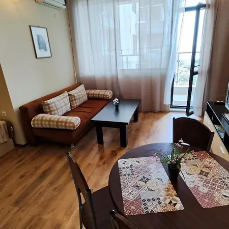 Europroperties Yalta 골든샌드