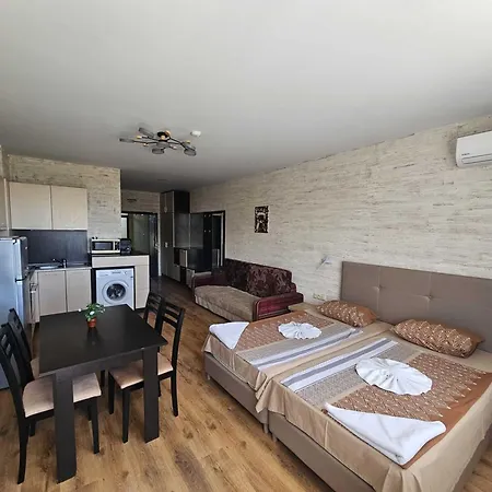 Apartmán Europroperties Yalta Zlate písky