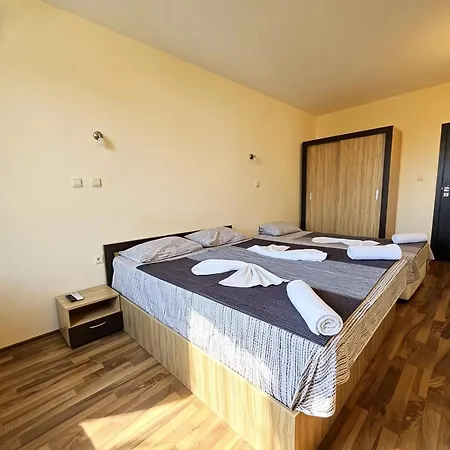 Europroperties Yalta Golden Sands