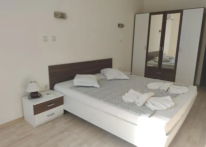 Lägenhet Europroperties Yalta Golden Sands