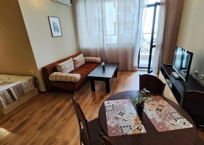 Europroperties Yalta Golden Sands