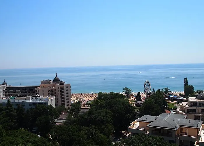 Europroperties Yalta Golden Sands